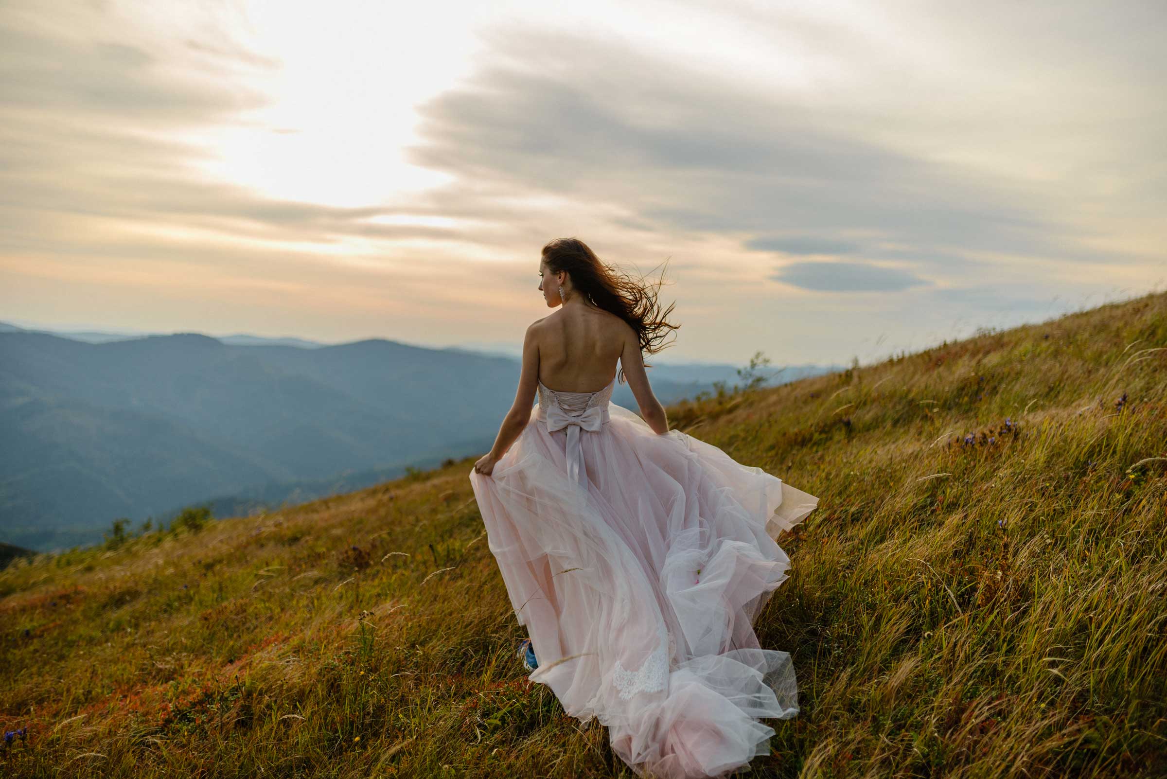 bride-in-the-mountains-the-concept-of-lifestyle-a-2021-09-01-11-28-54-utc.jpg