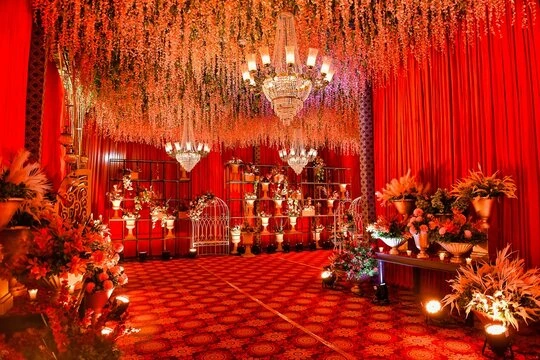 Venue Selection and Décor